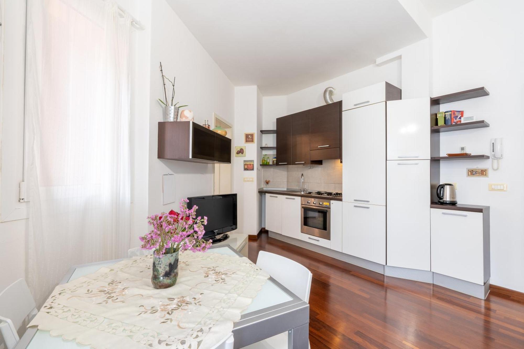Avantgard Rooms Western Station Bologna Buitenkant foto