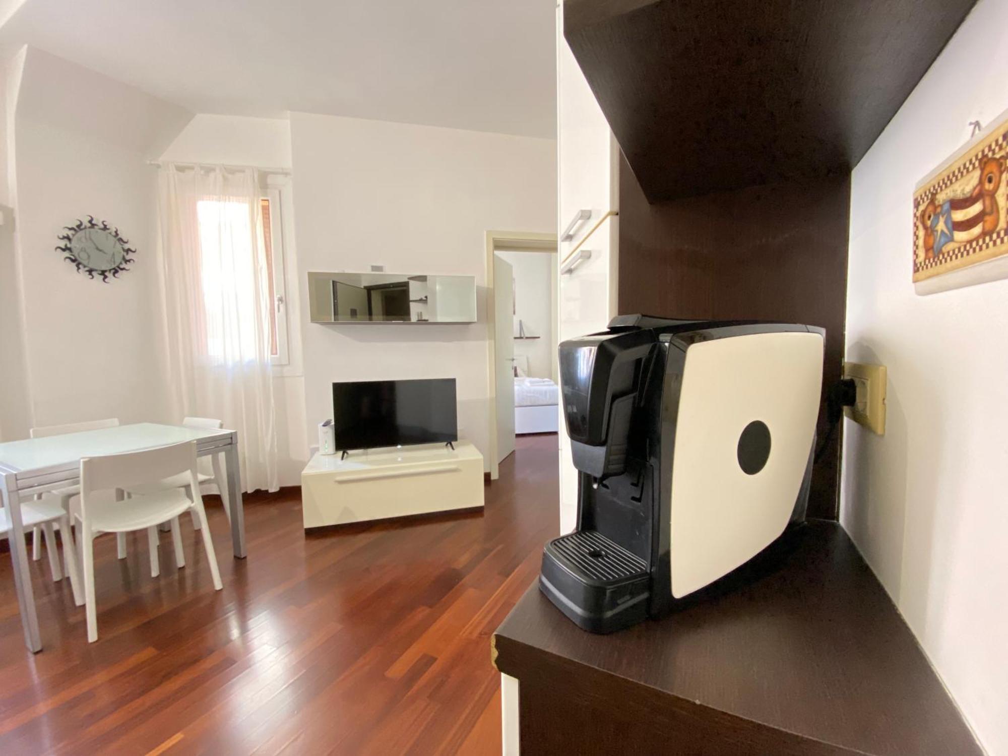 Avantgard Rooms Western Station Bologna Buitenkant foto