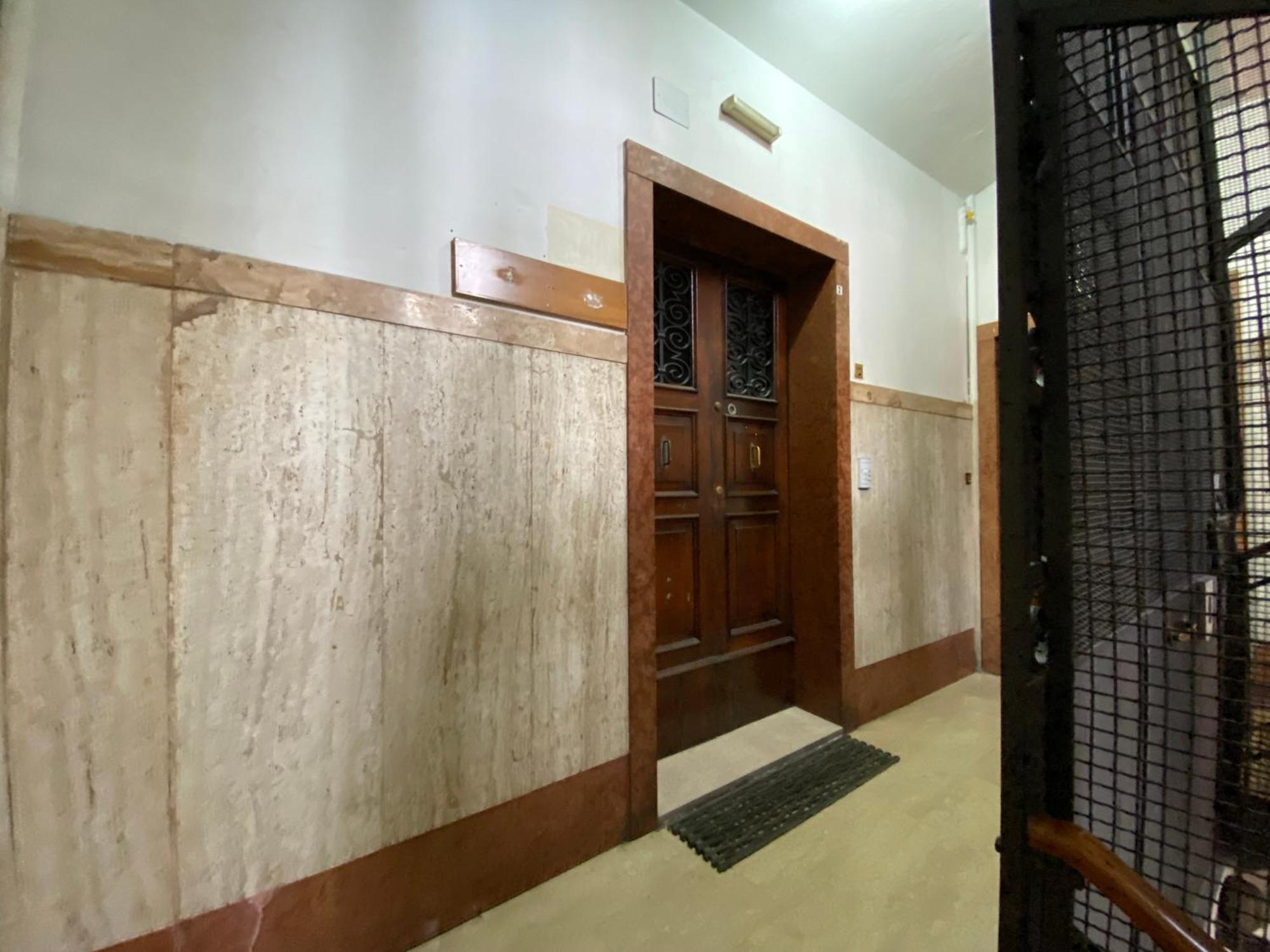 Avantgard Rooms Western Station Bologna Buitenkant foto