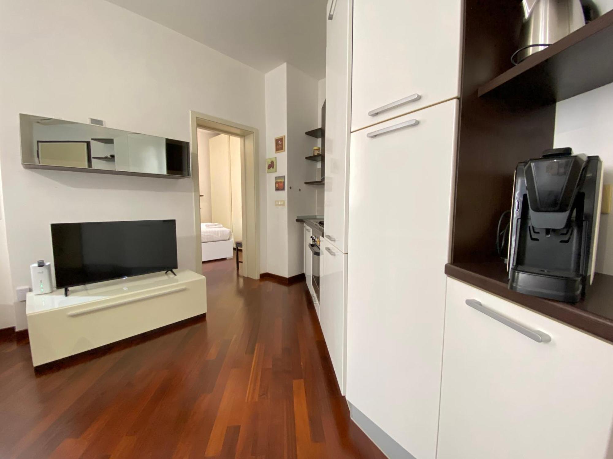 Avantgard Rooms Western Station Bologna Buitenkant foto
