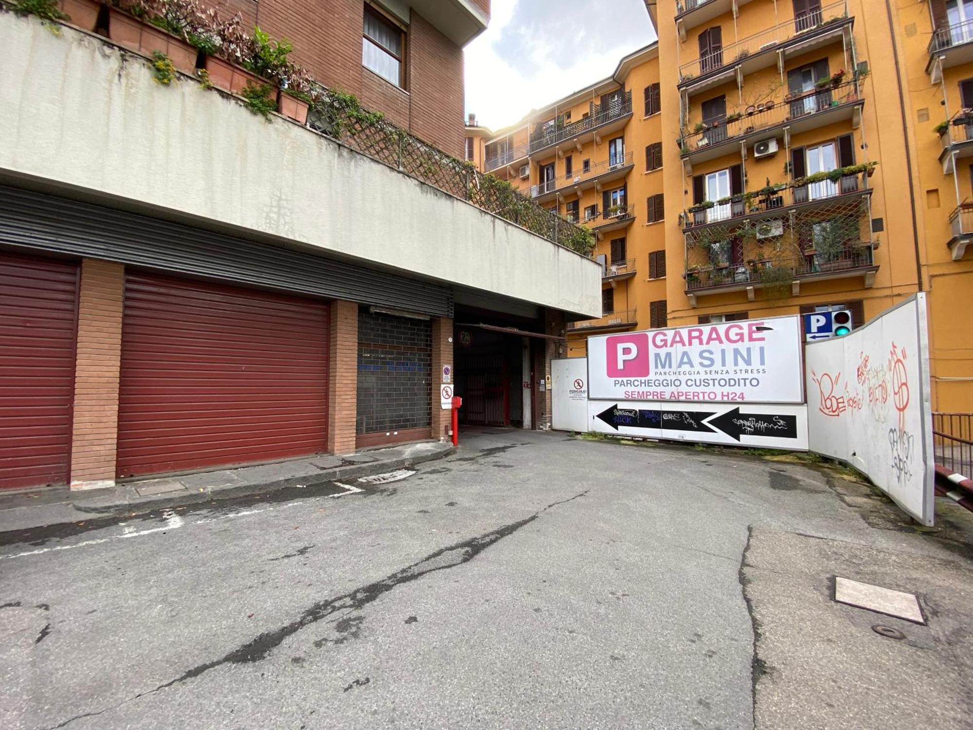 Avantgard Rooms Western Station Bologna Buitenkant foto