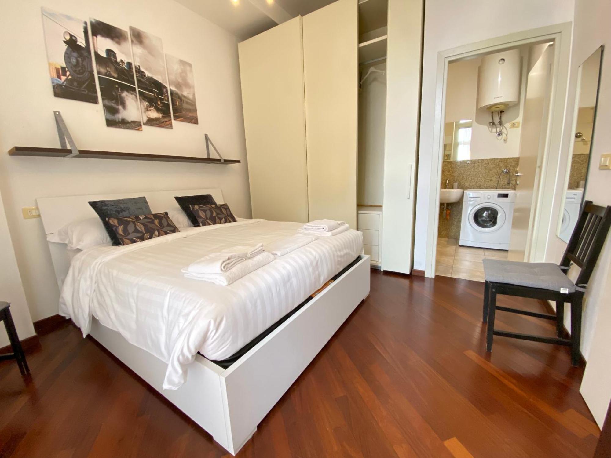 Avantgard Rooms Western Station Bologna Buitenkant foto