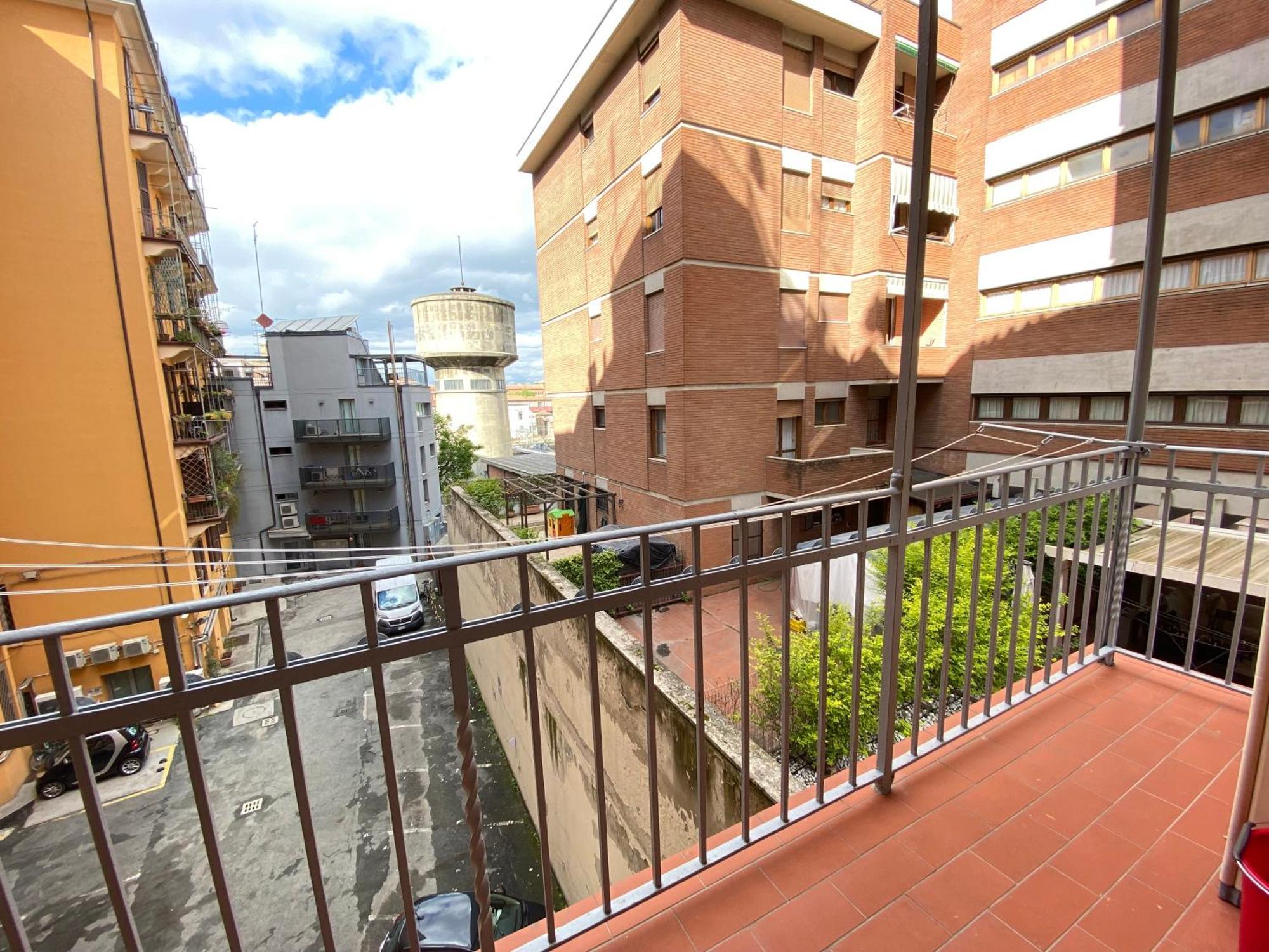 Avantgard Rooms Western Station Bologna Buitenkant foto